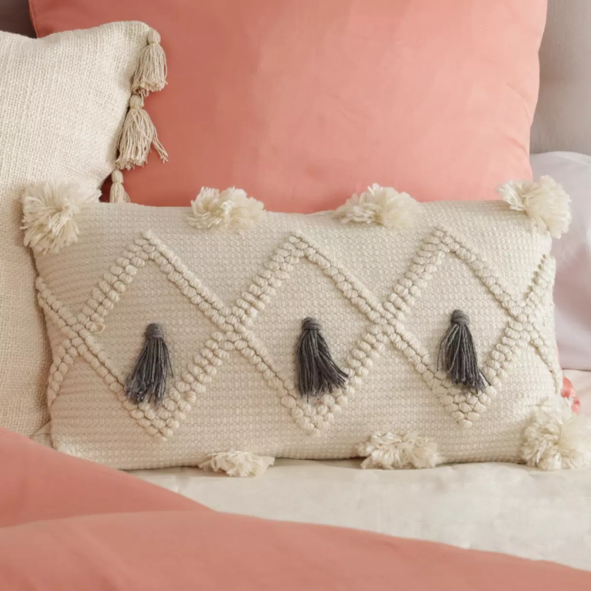Coussin rectangulaire Row Gris 1
