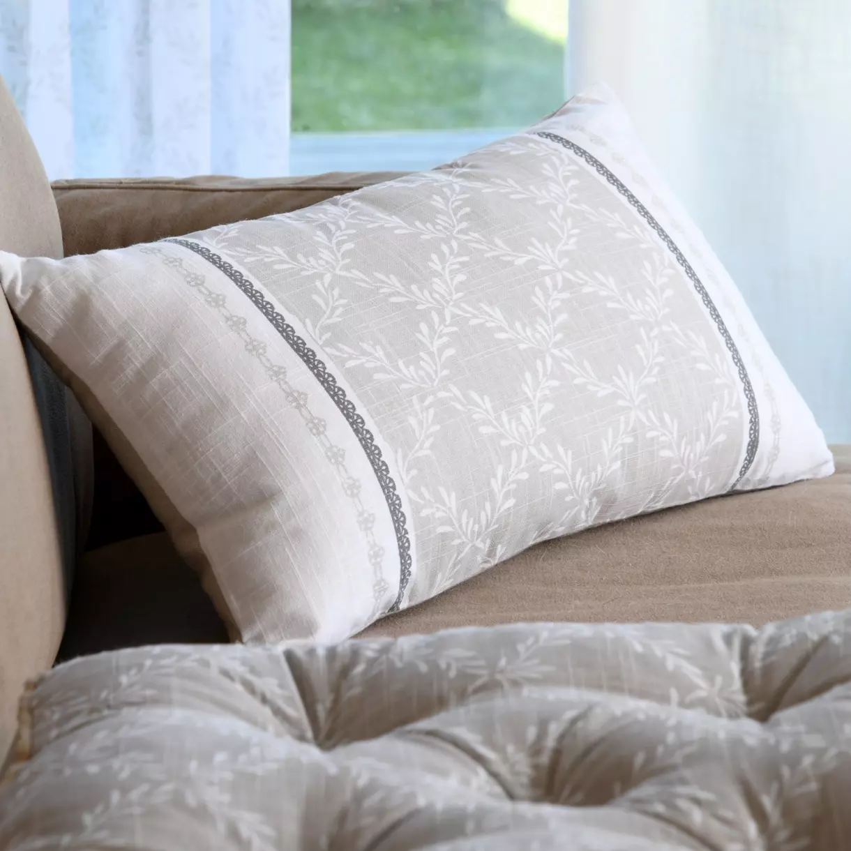 Coussin rectangulaire (50 cm) Delila Beige 1