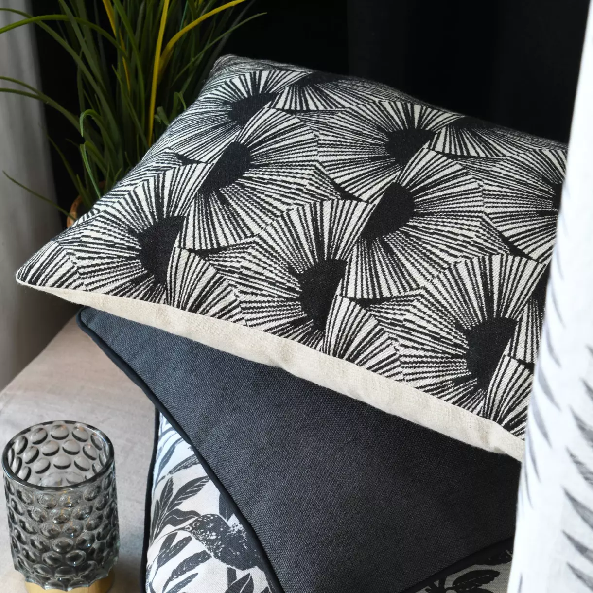 Coussin rectangulaire (50 cm) Bambari Noir 1
