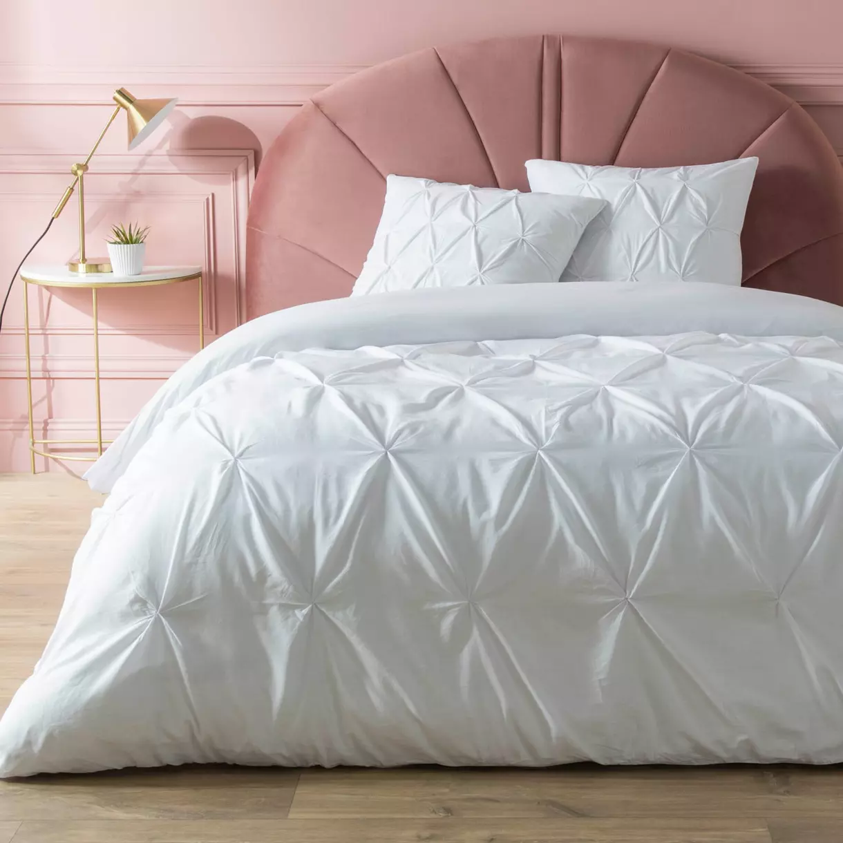 Housse de couette et deux taies coton (260 cm) Heloise Blanche 1
