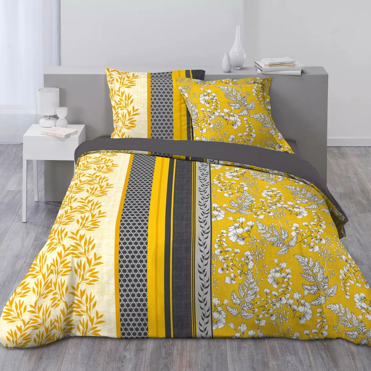 Housse de couette et deux taies coton (260 cm) Sirius Jaune  1