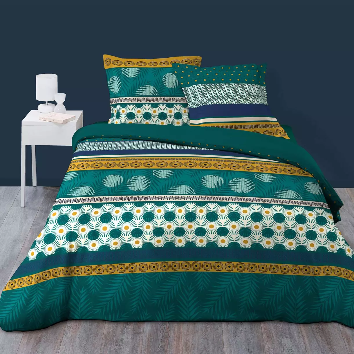 Housse de couette et deux taies coton (260 cm) Lauralys Verte 1