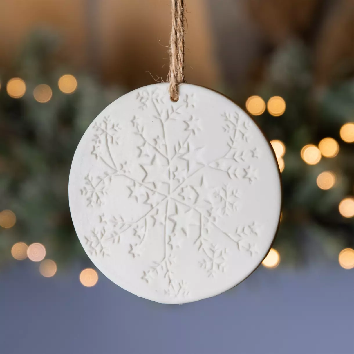 Decoración para colgar en porcelana Feuille étoilée  Blanco 1