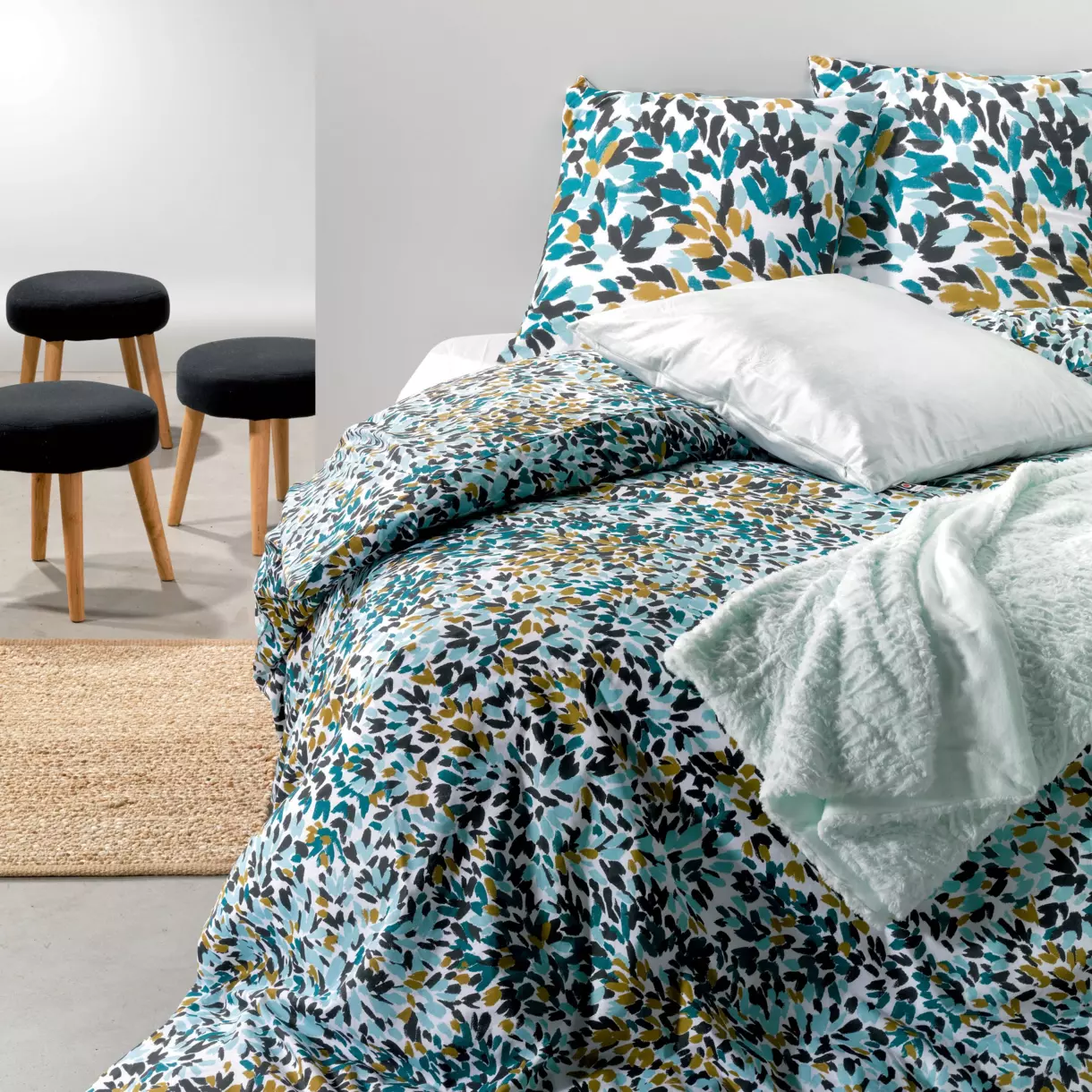 Housse de couette et deux taies coton bio (260 cm) Telma Bleue
