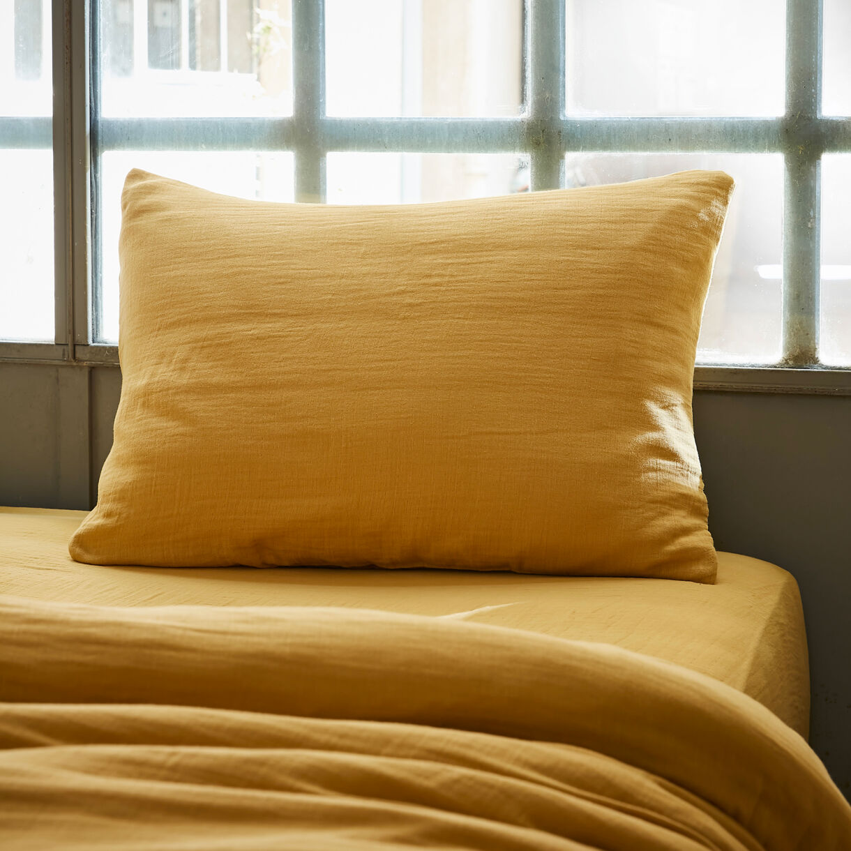 Funda para almohada rectangular en gasa de algodón  (L70 cm) Gaïa Amarillo azafrán 1