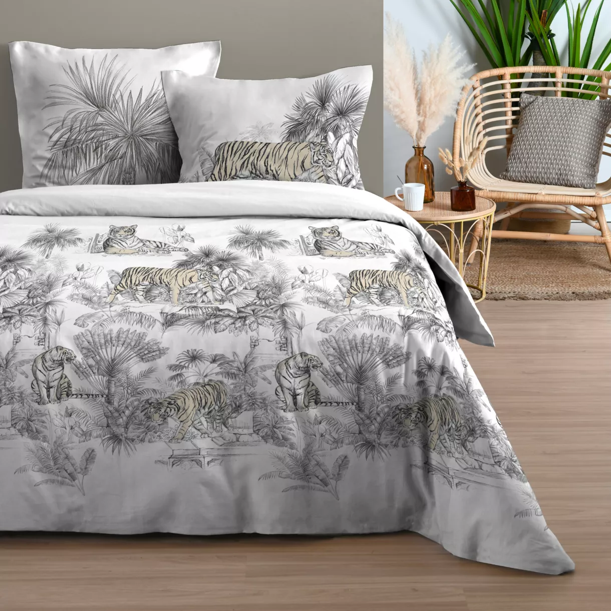 Housse de couette et deux taies coton (260 x 240 cm) Kanpur Grise