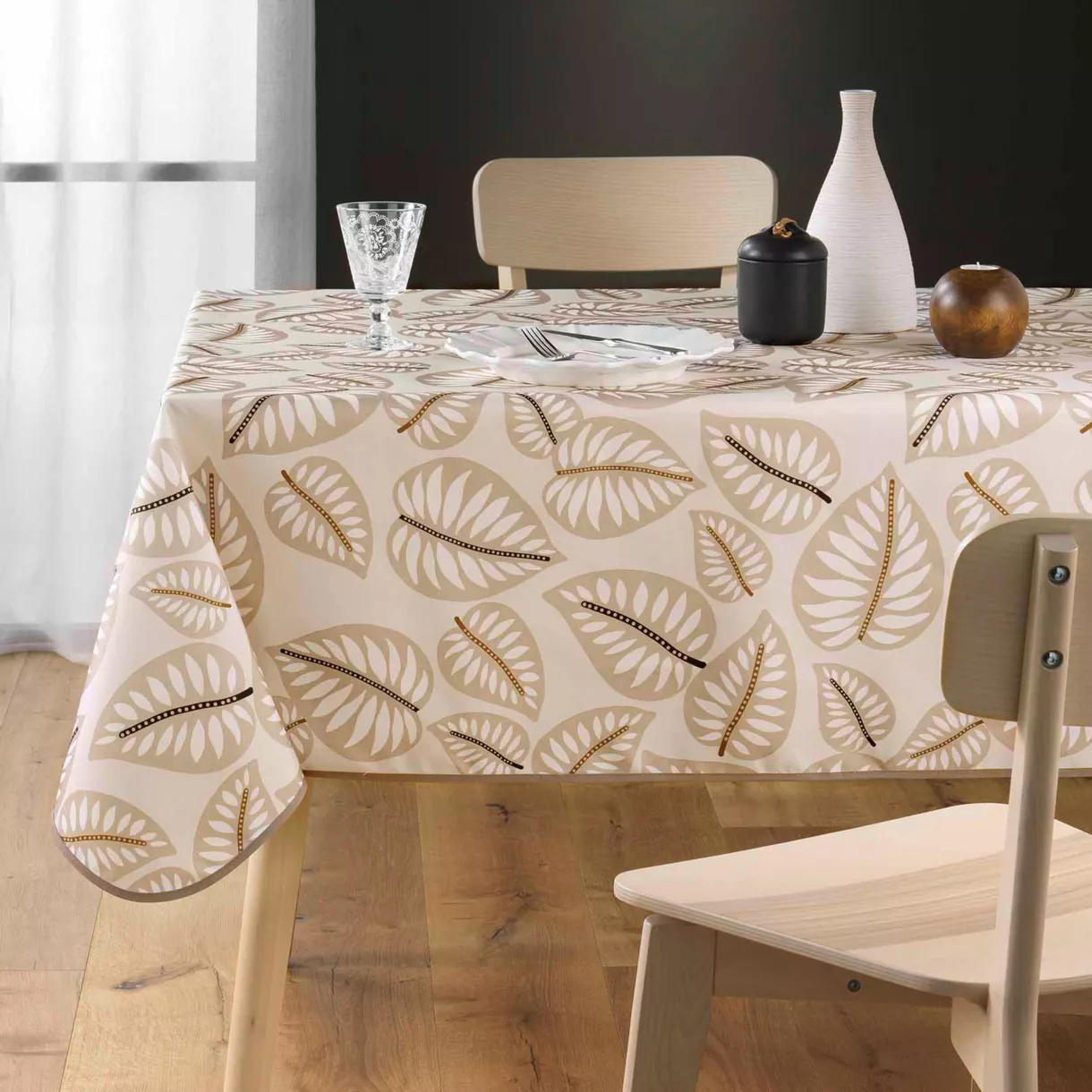 Mantel cuadrado anti manchas (150 x 150 cm) Alma Beige