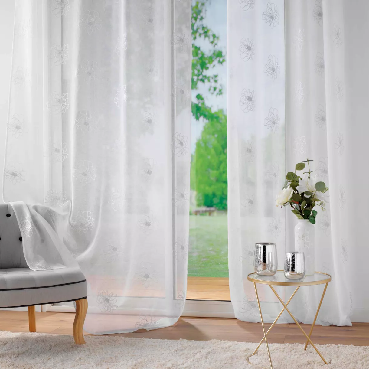 PANNEAU A OEILLETS 140 x 240 CM VOILE SABLE BRODE METALLISE SUBLIMINI BLANC