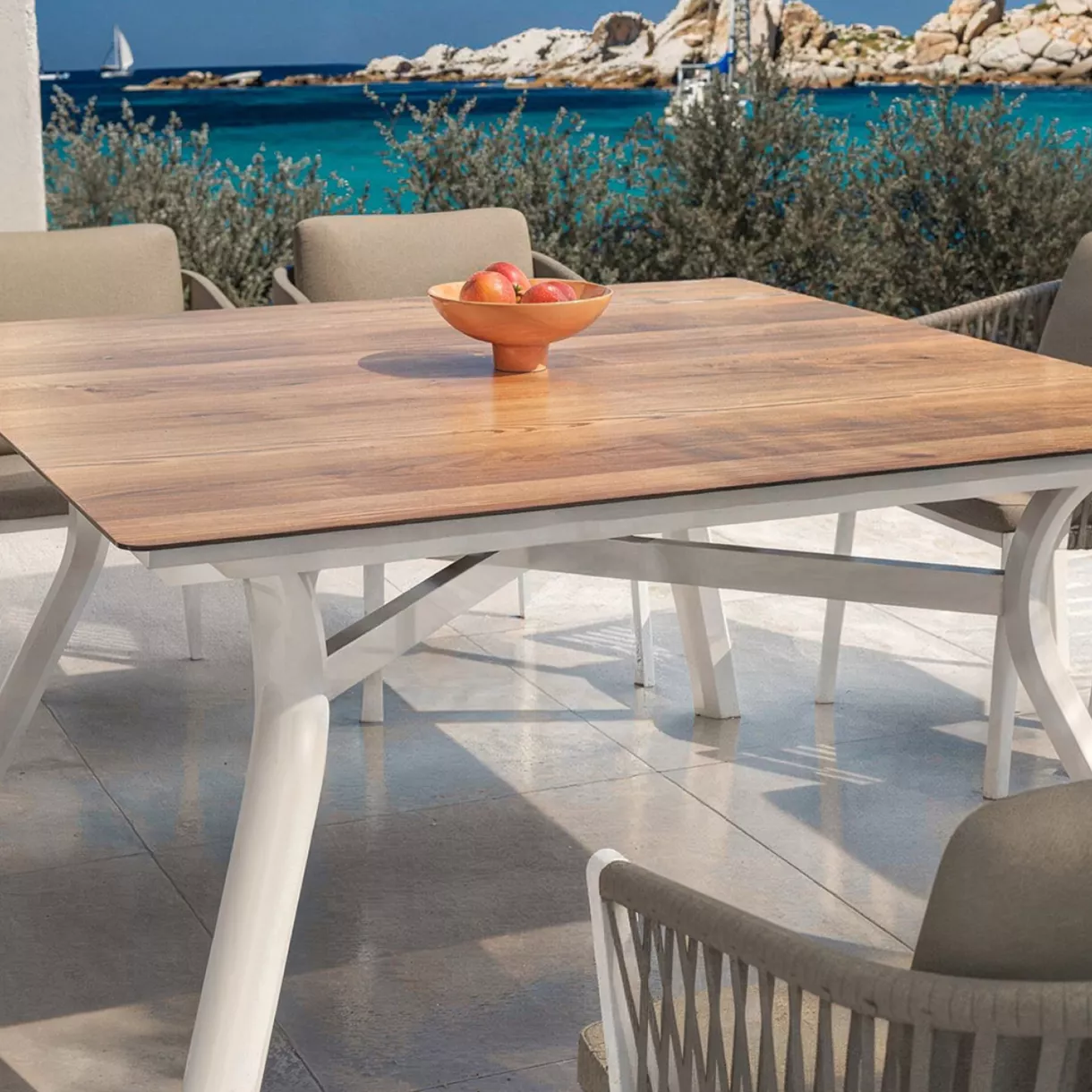 Table de jardin aluminium 8 places (136 x 136 cm) Amalfi - Blanc