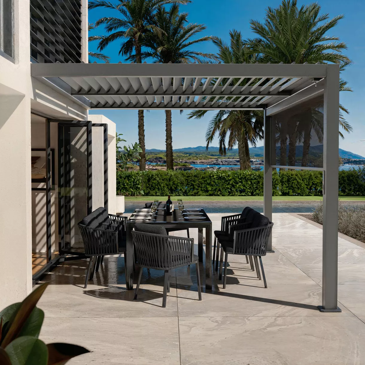 Pérgola bioclimática adosada motorizada de aluminio  (3 x 4 m) LED - Gris antracita