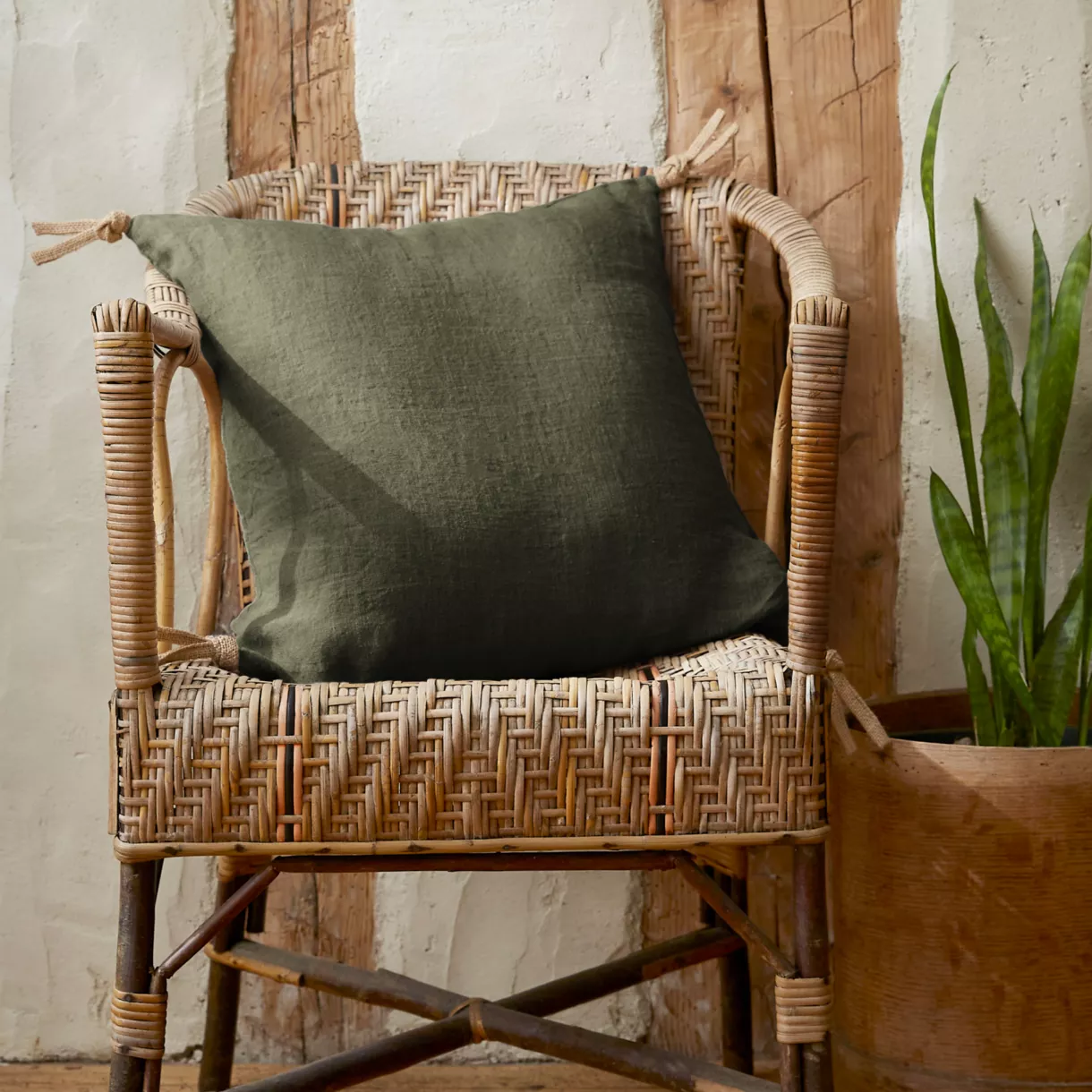 Coussin carré lin lavé (45 cm) Louise Vert romarin 1