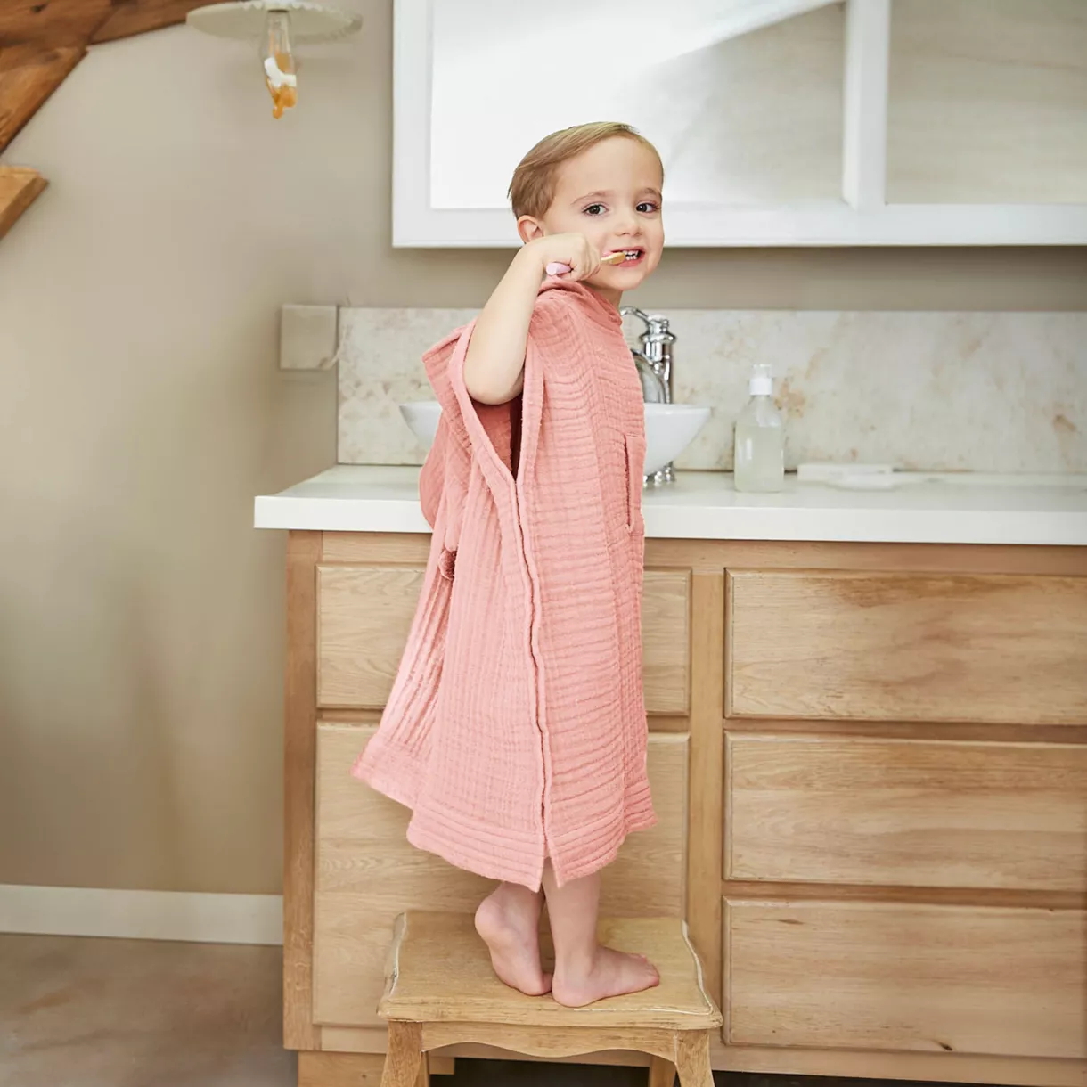 Poncho de bain enfant gaze de coton 6/10 ans Gaïa Rose pêche