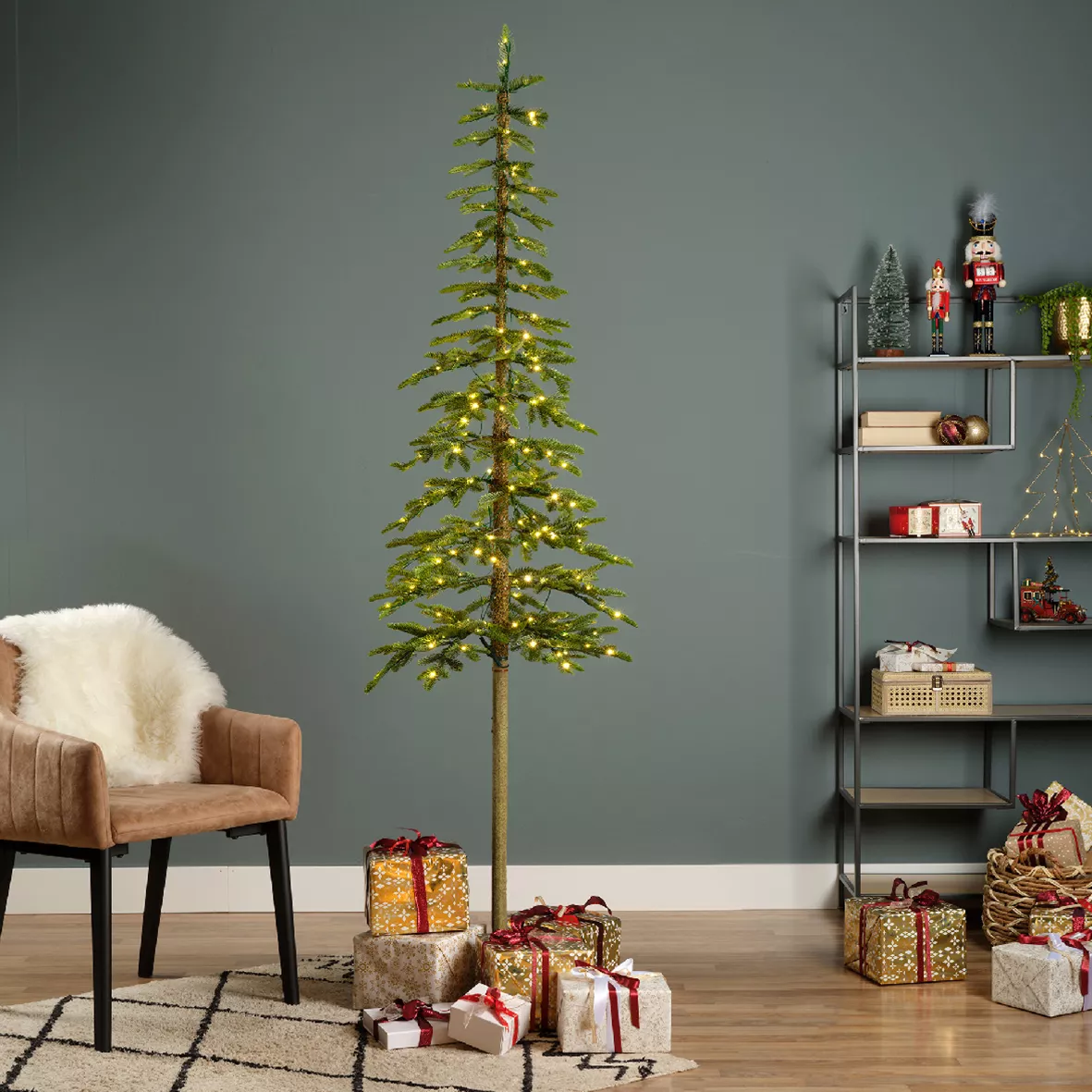 Künstlicher Weihnachtsbaum für draußen mit 200 LED H210 cm Sierra Tannengrün