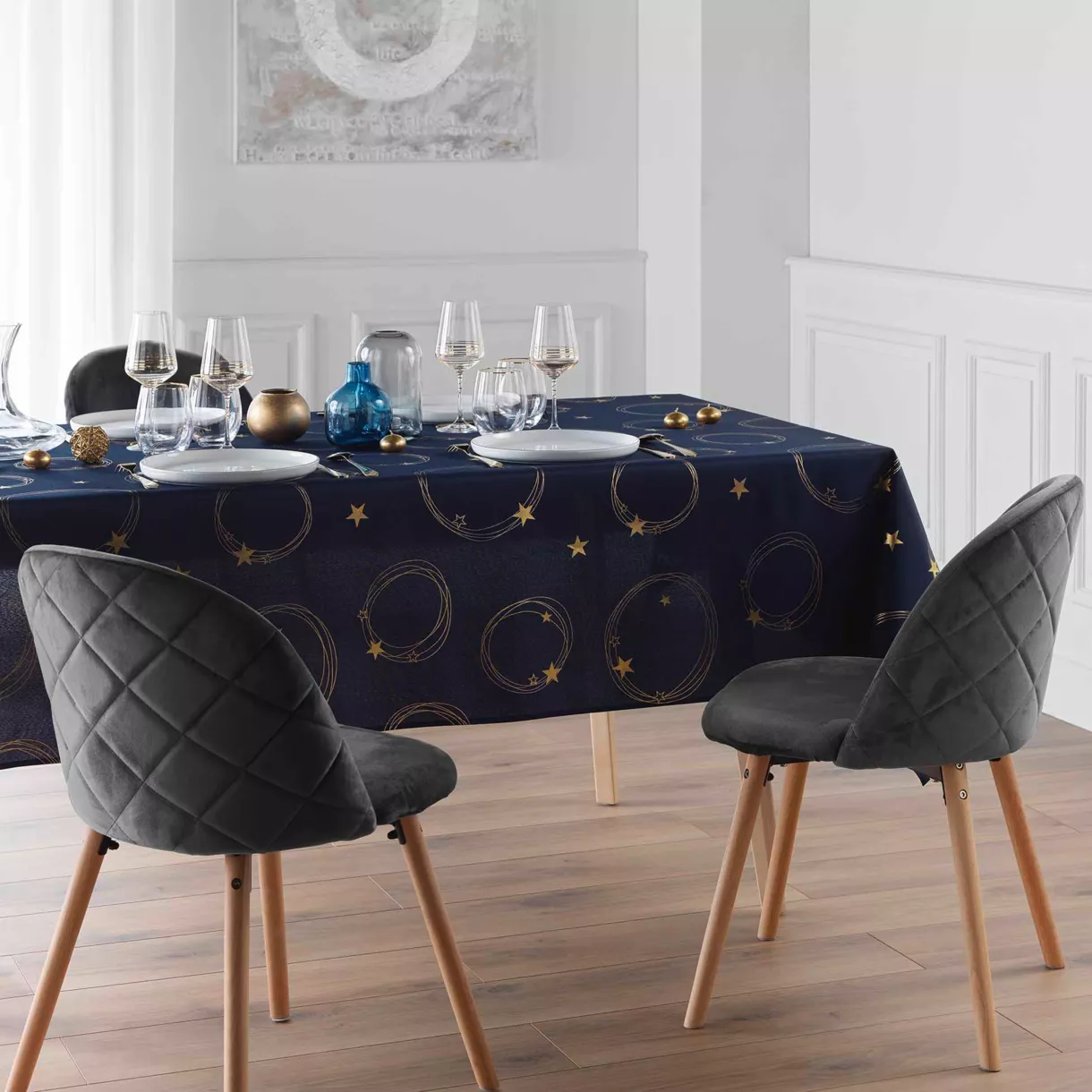 Rechteckige Tischdecke fleckenabweisend (150 x 240 cm) Star Marineblau und Gold