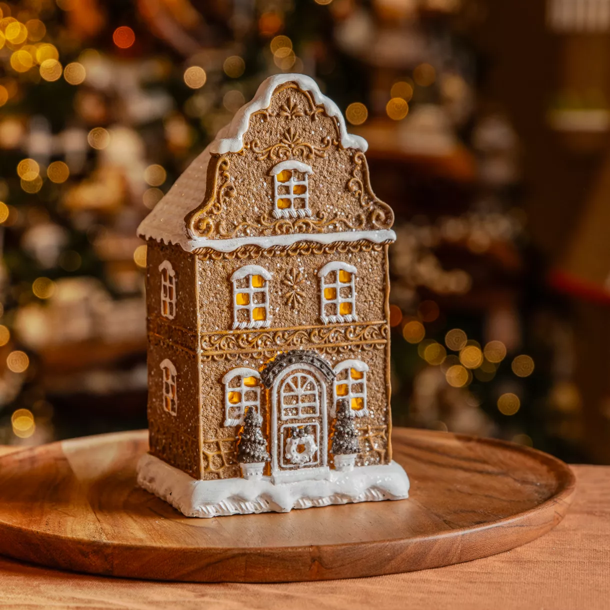 Kersthuis verlicht op batterijen (H20 cm) Gingerbread koekje