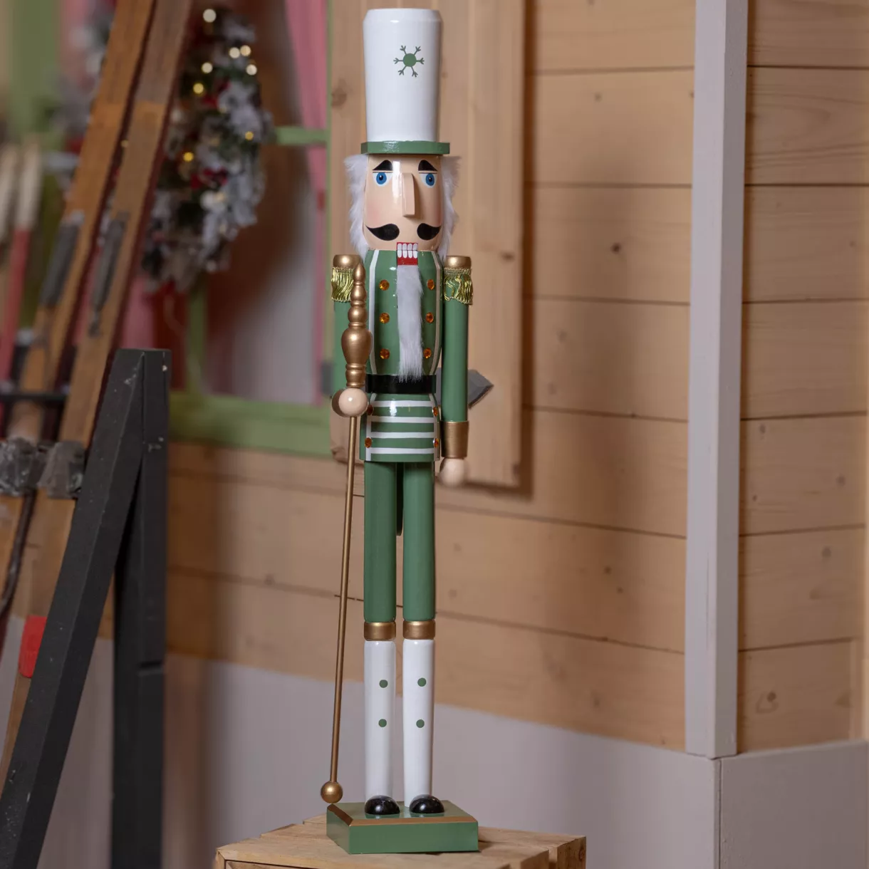 Soldat Casse-noisette en bois (H92 cm) Viktor Vert
