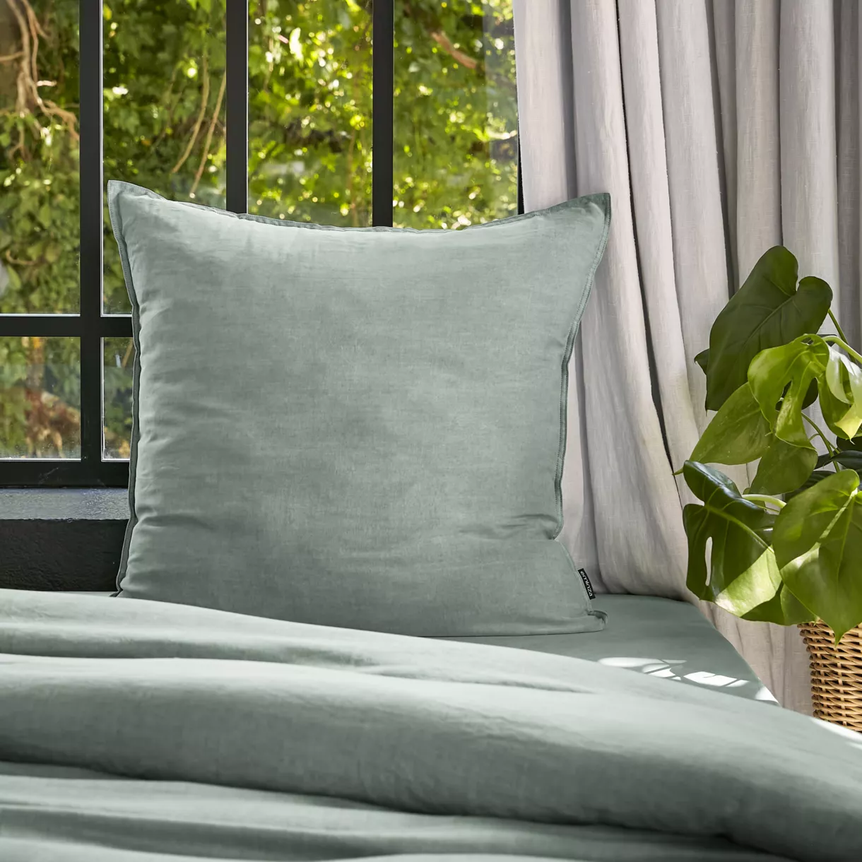 Funda de almohada cuadrada lyocell Tencel™ lavado (63 x 63 cm) Olivia Verde eucalipto