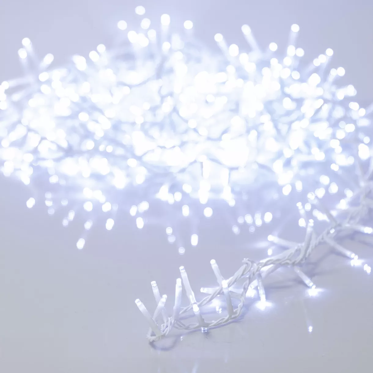 Guirlande lumineuse 34 m 1500 LED câble transparent NewLuxe Blanc froid