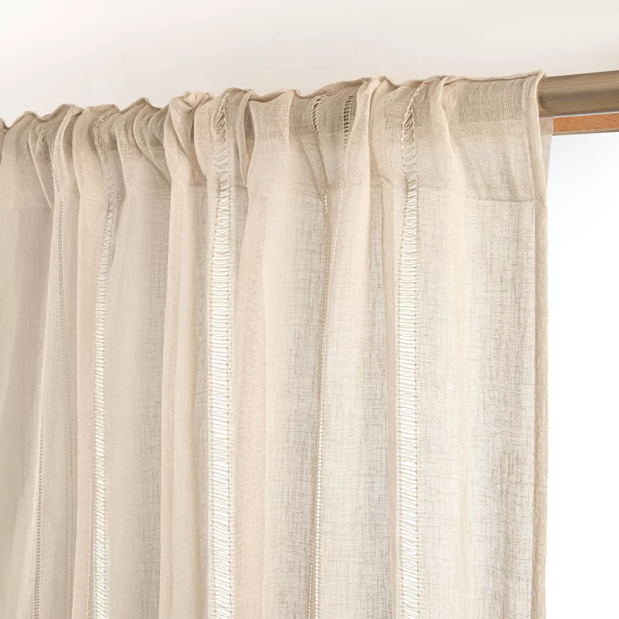 Visillo con cinta fruncida (280 x 240 cm) Léontine Beige