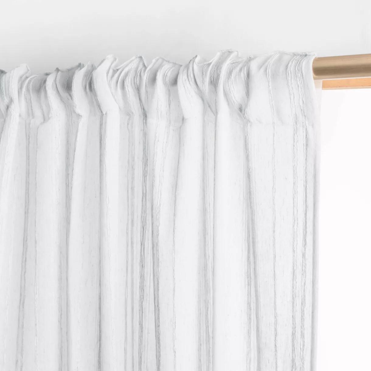 Visillo con cinta fruncidora (140 x 240 cm) Théo Blanco