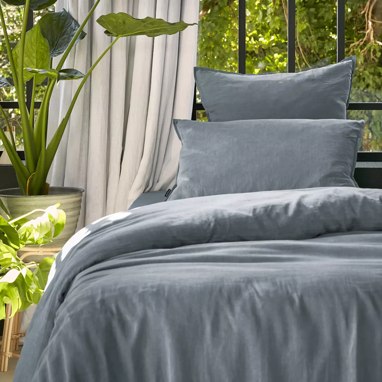 Bettbezug aus gewaschenem TENCEL™ Lyocell (140 x 200 cm) Olivia Sturmblau