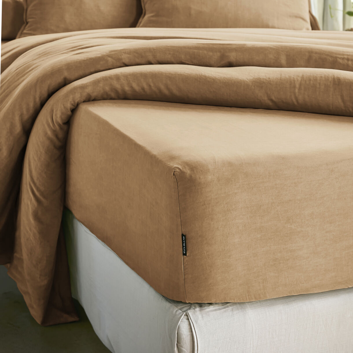 Lenzuolo con angoli in lyocell Tencel™ (180 x 200 cm) Olivia Camel