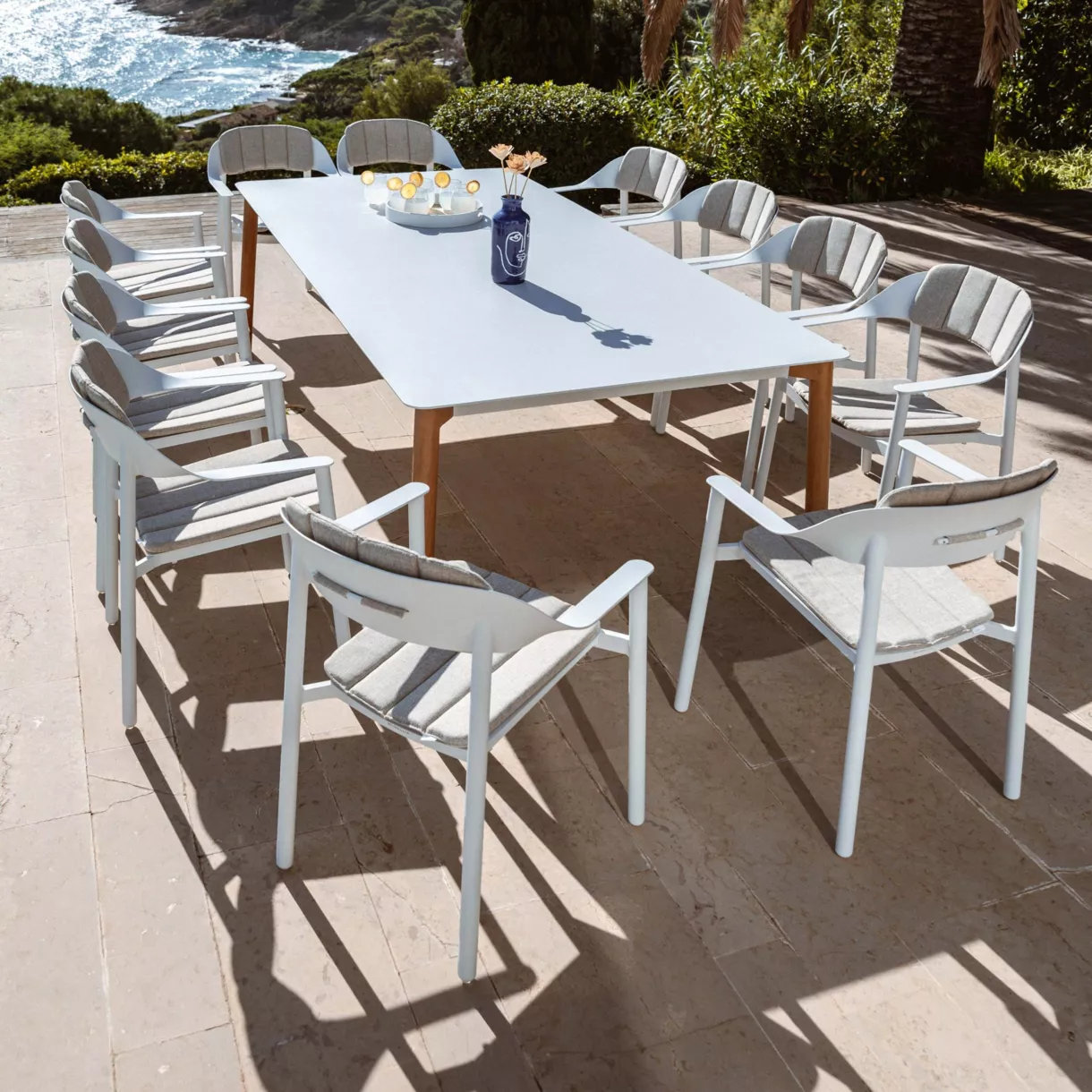 Mesa de jardín rectangular de aluminio 10 plazas (240 x 120 cm) Monte Carlo Blanco