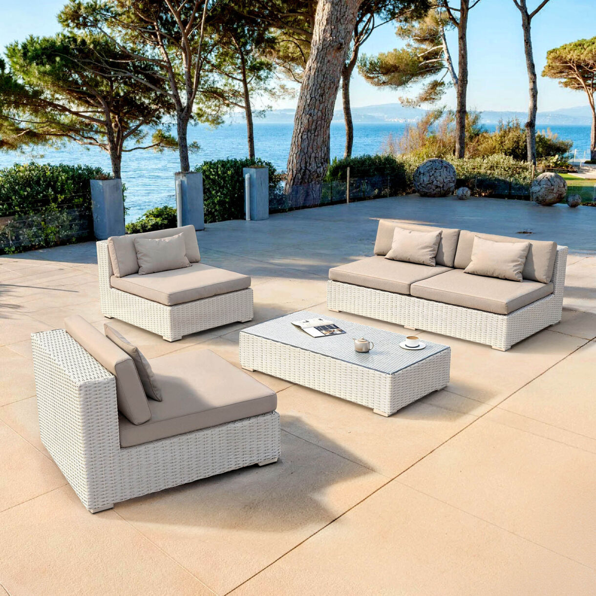 Salon de jardin en résine tressée 4 places 4 pcs Palma Blanc et taupe