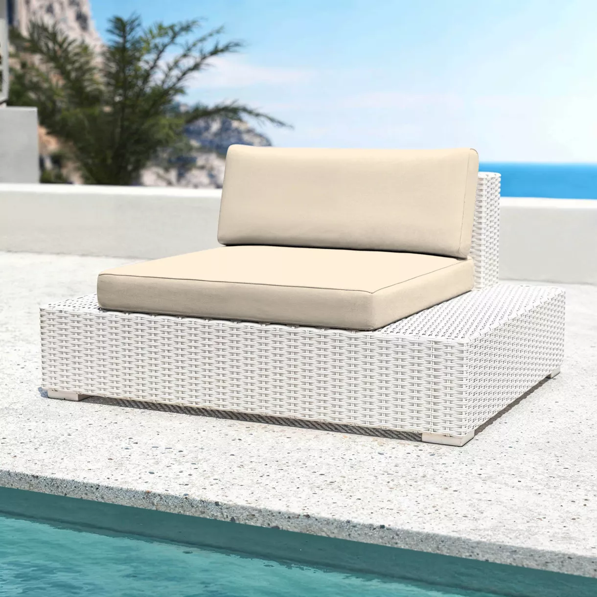 Fauteuil de jardin en résine tressée Palma Blanc et beige