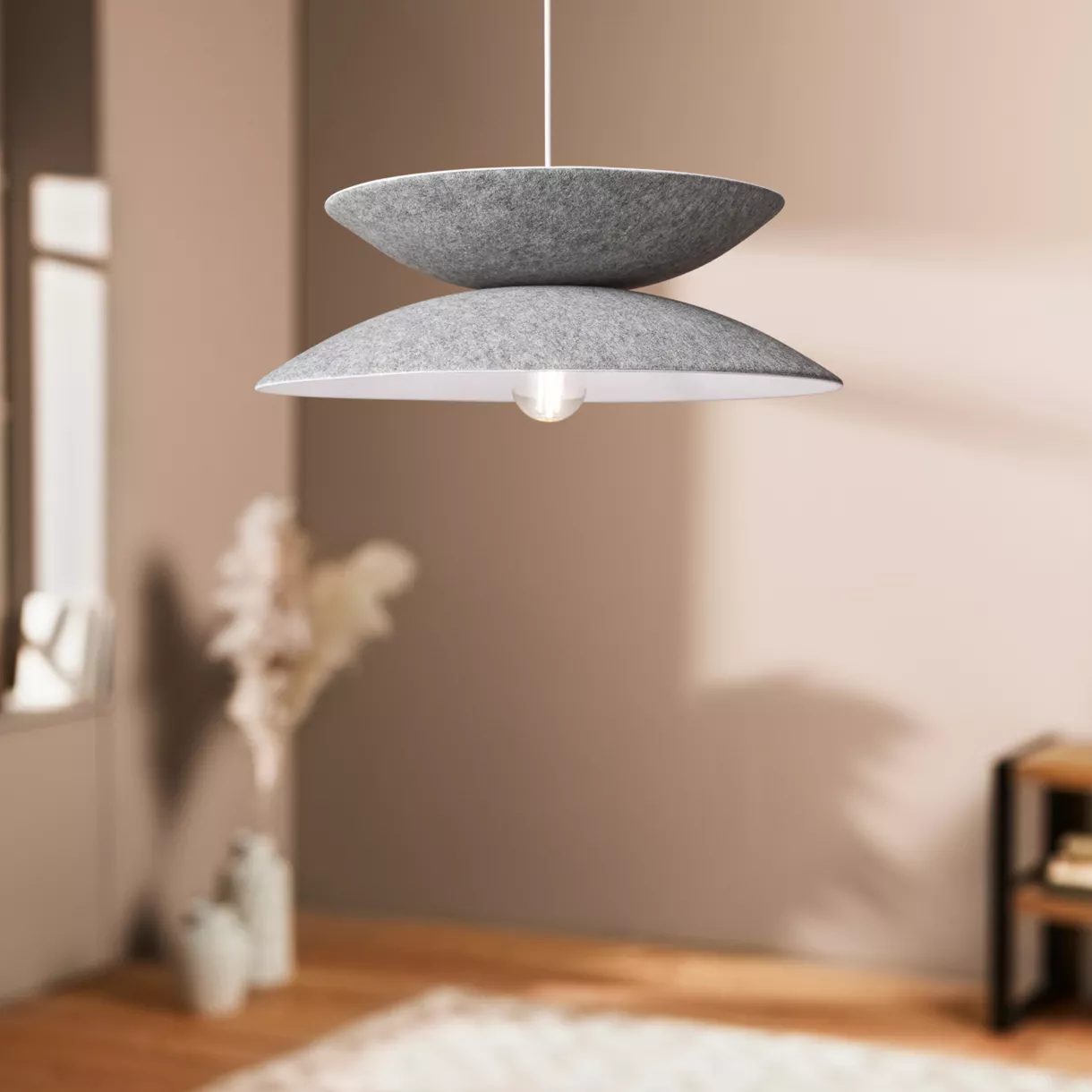 Suspension lumineuse feutre et métal (D46 cm) Nimbus Grise