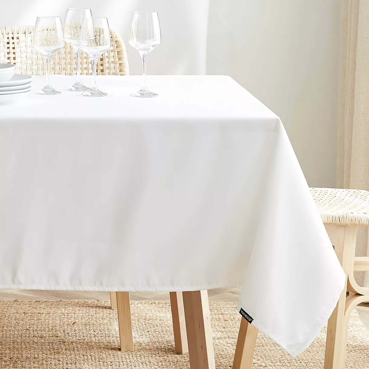 Nappe carrée anti tache (100 x 100 cm) Elise Blanche