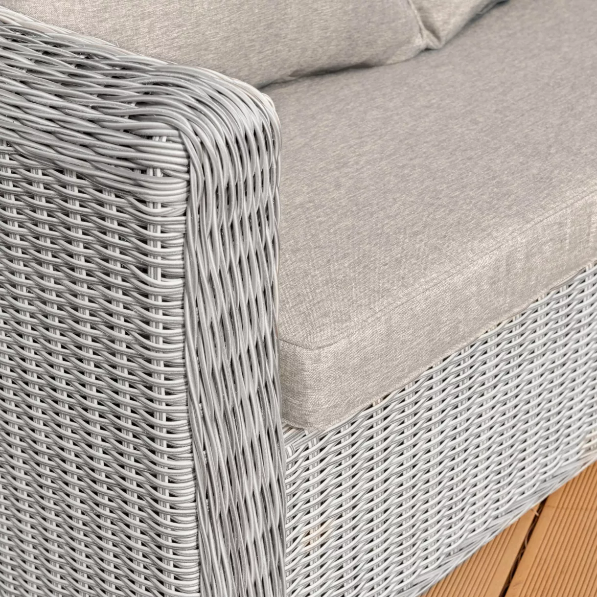 Salon de jardin en résine tressée 5 places 4 pcs Calvi Gris et taupe