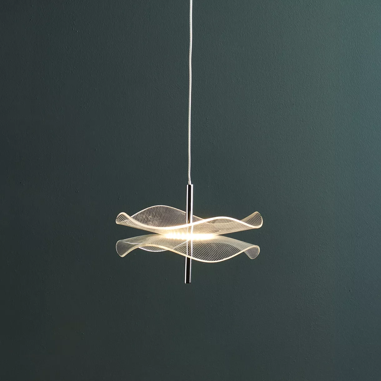SUSPEN.LED ACRYL.ALUM.STELLAR Dim : 20x20xH120cm