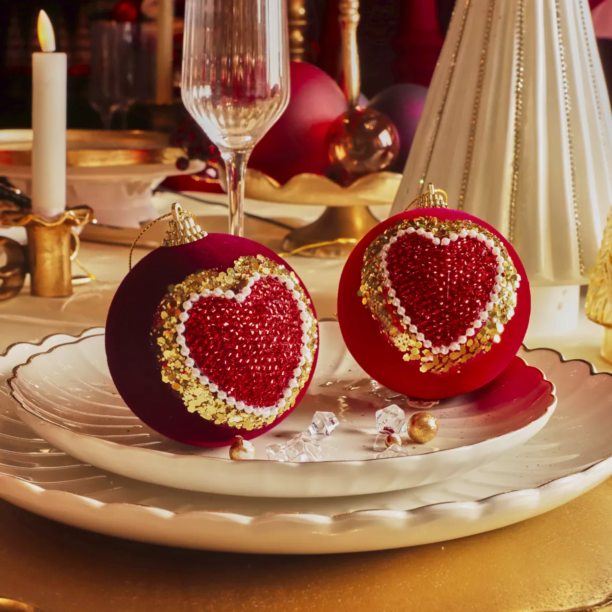 LOT DE 12  Boule mousse Cœur de Noël dia8cm Rouge et or