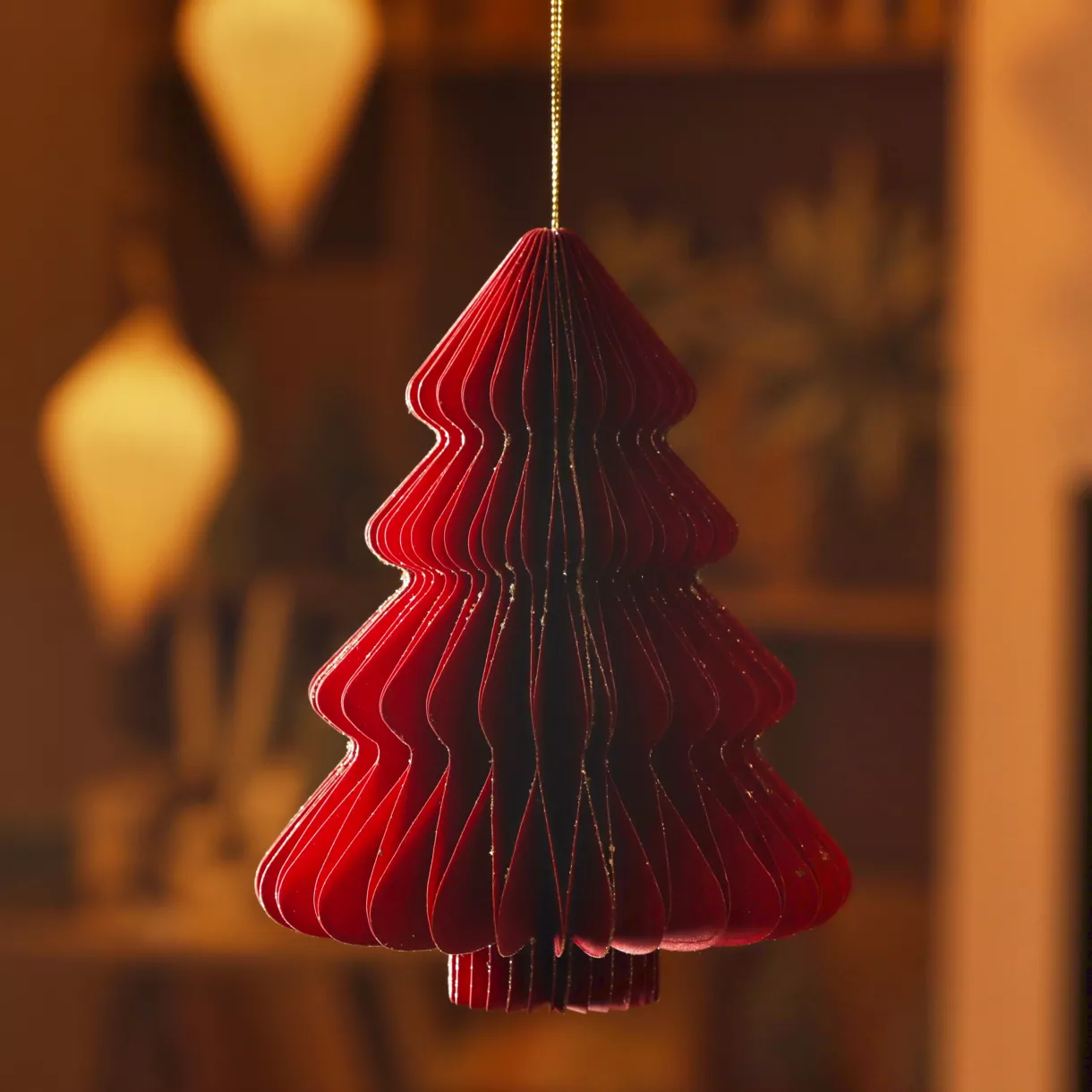 1 Sapin papier 56 couches papier 120gsm dia11.25-H15cm rouge MAGNETIQUE