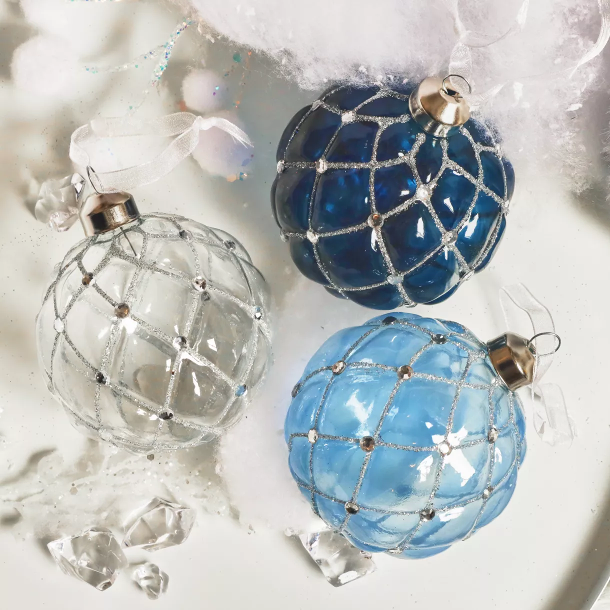 LOT DE 12 (EN VERRE)  Boule verre Majestic dia8cm Bleu et transparent