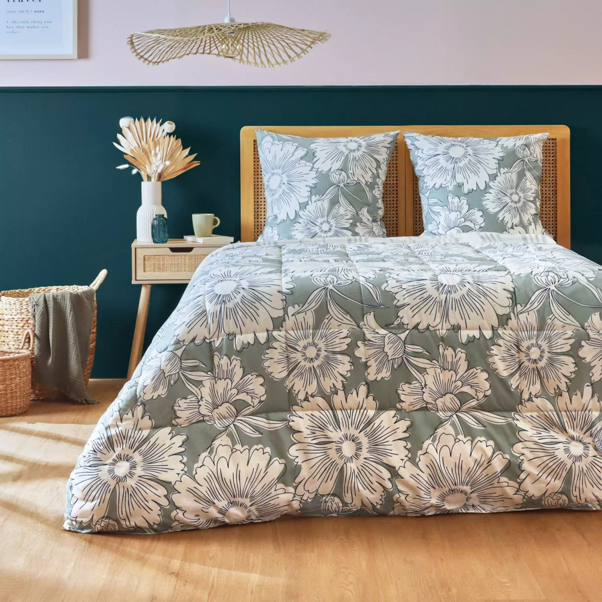 Edredón estampado y dos fundas de almohada de algodón (200 x 200 cm) Lara Verde