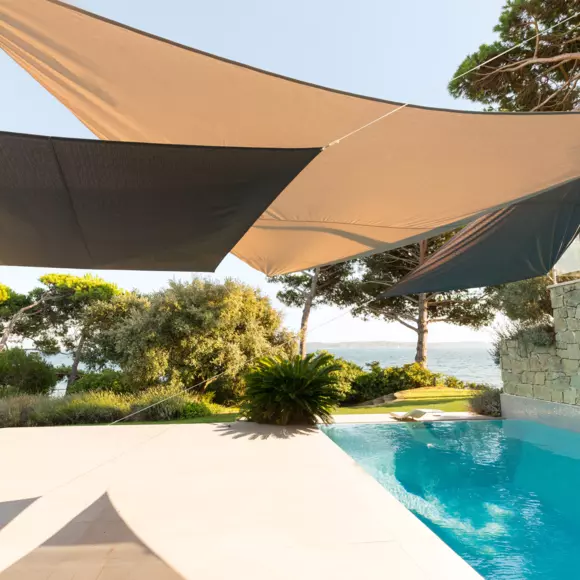 Voile d'ombrage Triangulaire (L3 m) Quito Luxe - Bronze 3