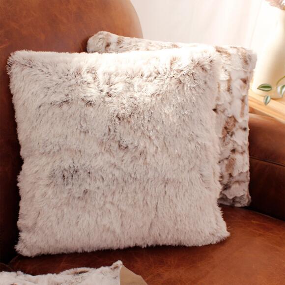 Coussin carré fausse fourrure (40 cm) Ours taupe 3