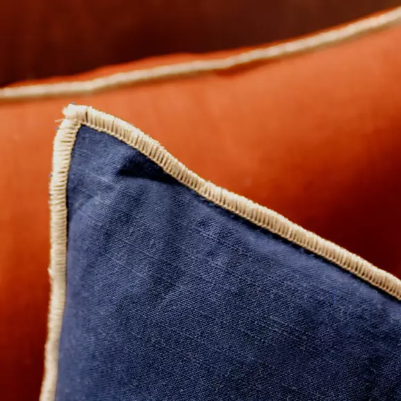 Coussin carré (40 cm) Vegetalis uni Bleu marine 2