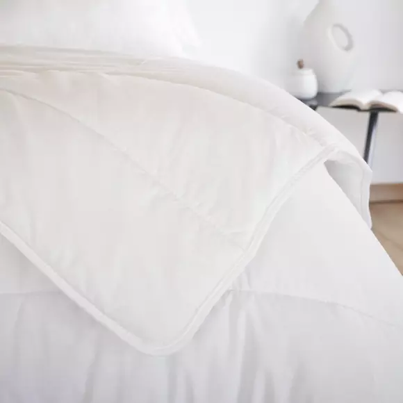 Nórdico templado anti ácaros (240 cm) Celeste Blanco