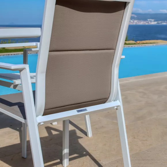 Sedia con braccioli da giardino impilabile alluminio Portofino - Tortora