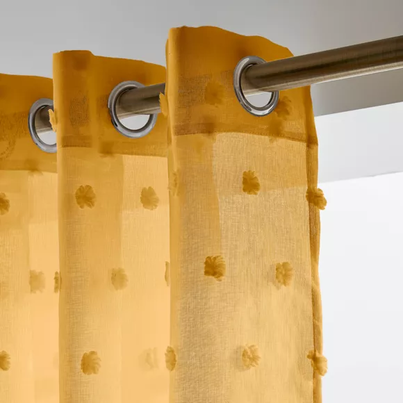 Vitrage met ringen en pompons (140 x 240 cm) Emie Mosterdgeel