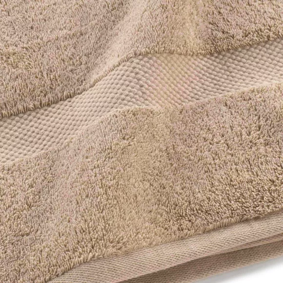 Lot de 2 gants de toilettes coton (15 x 21 cm) + 2 serviettes de bain coton (50 x 90 cm) + 2 serviettes de bain coton (70 x 1