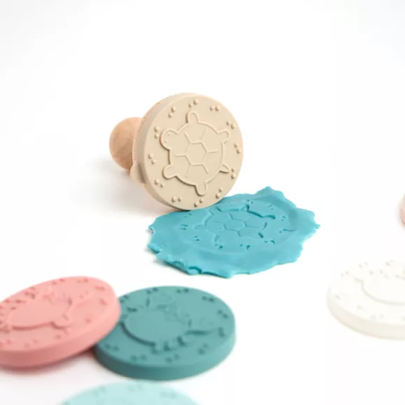 Stempel voor boetseerklei hout en 6 siliconen schijven (H7,5 cm) Beige