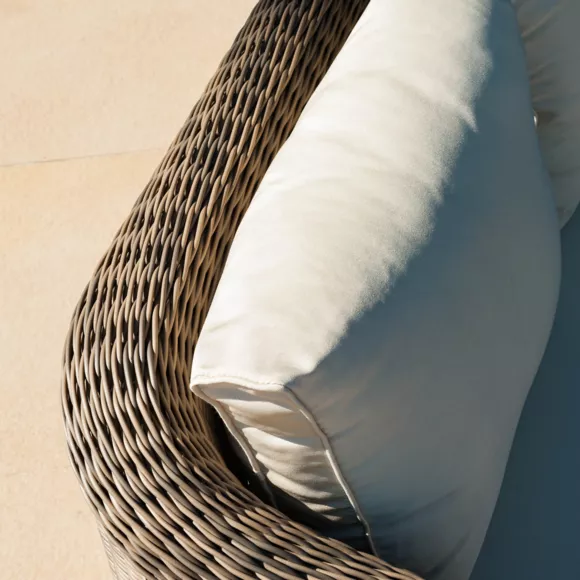 Gartensessel geflochtenes Polyrattan Calvi Sepiabraun und Beige