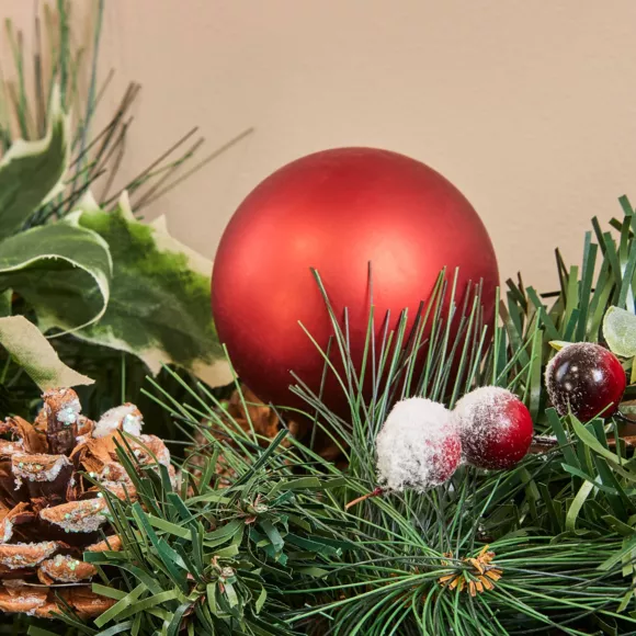 Guirlande décorée Boules et pommes de pin 2