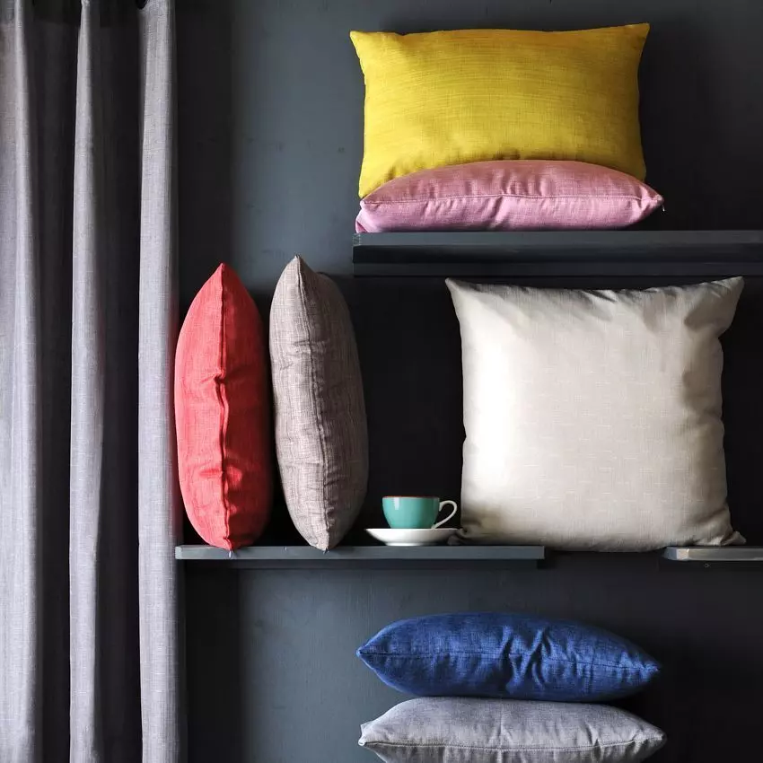 Coussin carré (50 cm) Béa Anthracite 4