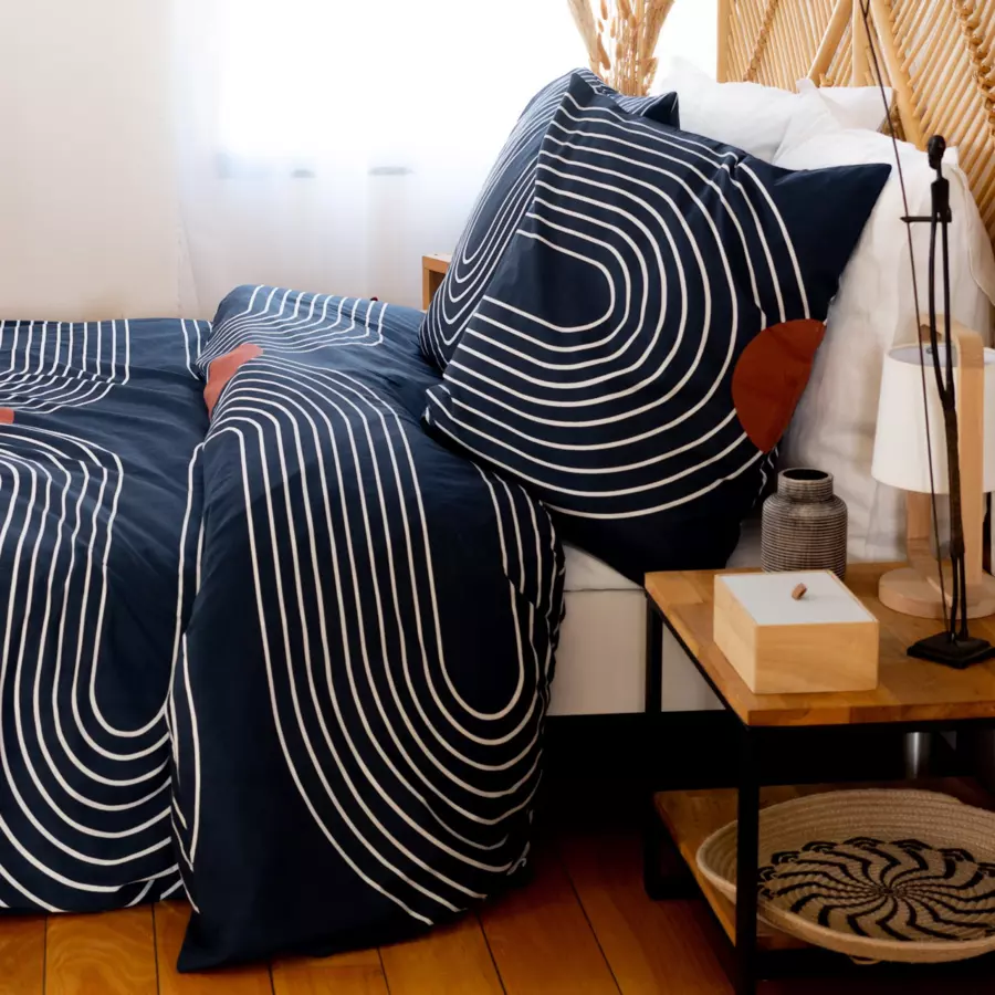 Funda nórdica y dos fundas para almohada en algodón (260 cm) Cuts Azul Obscuro 5