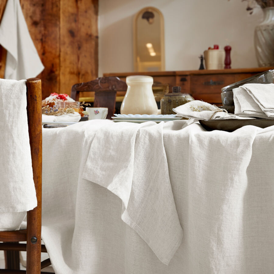 Tafelkleed rechthoekig gewassen linnen (L250 cm) Louise Wit